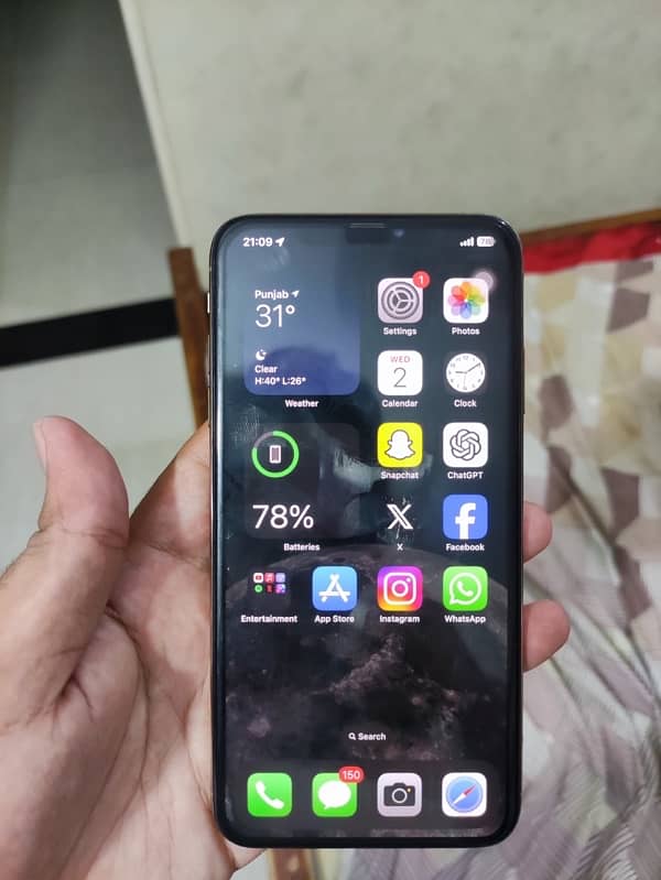 Iphone xsmax Pta approved 3