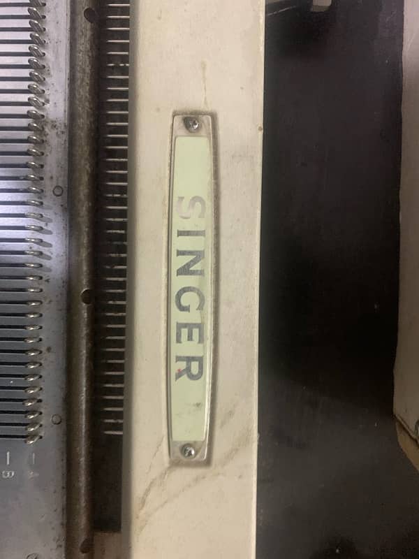 Singer Knitting machine 2