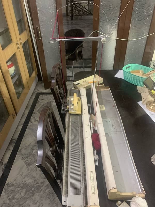Singer Knitting machine 3