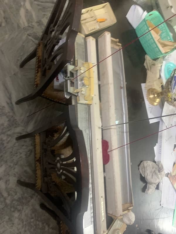 Singer Knitting machine 4