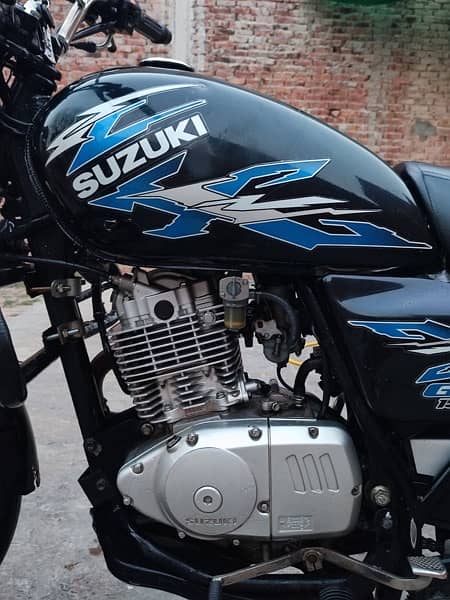 Suzuki GS 150 SE 1