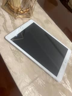 ipad7 gen good condition ios 17.6 0