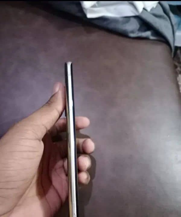 A Good Condition 10/10 Condition mobile Fresh mobile only 10 Days Use 6