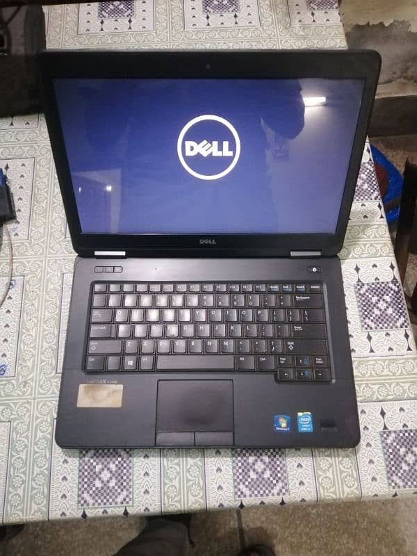 Dell Latitude E5540 I5 4th generation 2