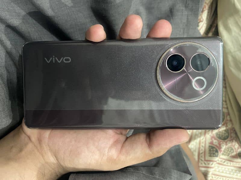 Vivo v30e 5g  classy brown colour 0