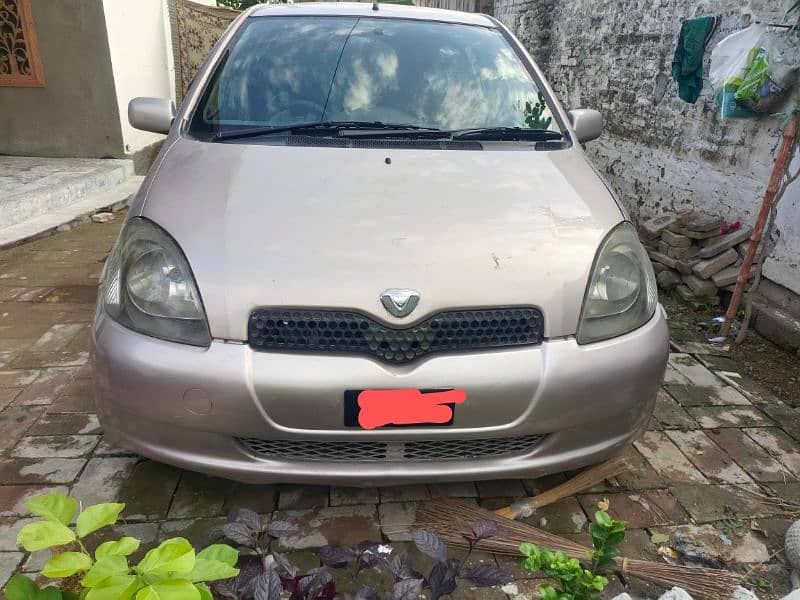 Toyota Vitz 2001 3