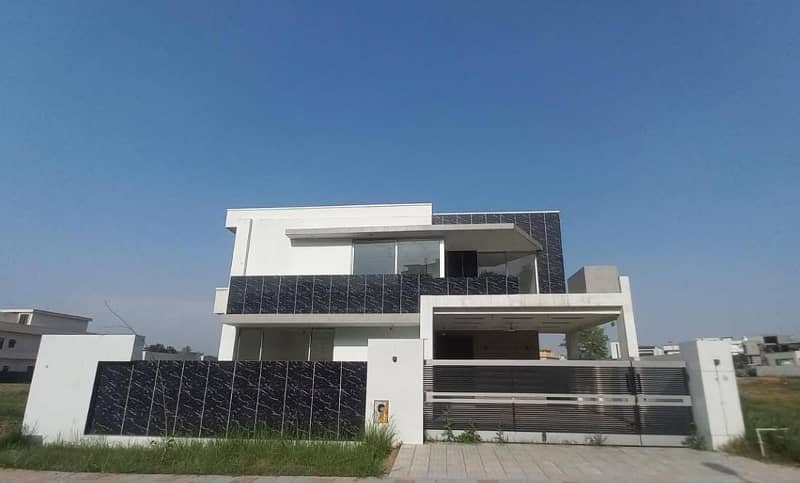 Kanal Beautiful House Available For Sale In Dha Phase 2 Slamabad 0