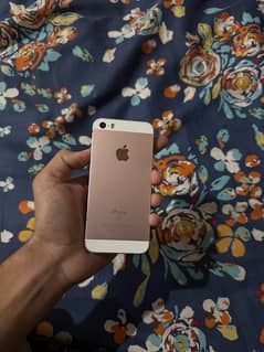 iphone SE 64Gb