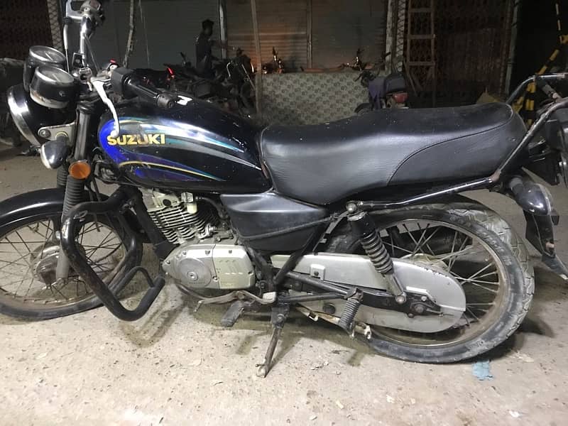 Suzuki GS 150 model 2008 1