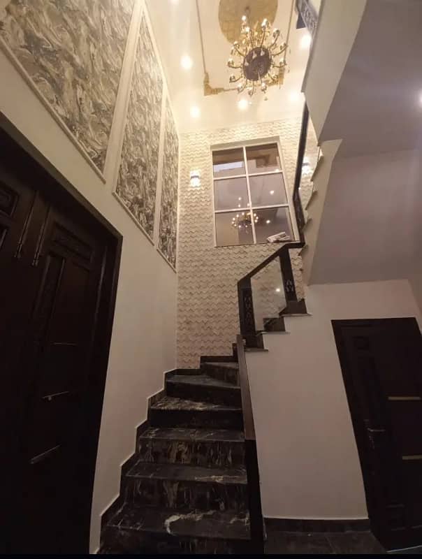 10 Marla House For Rent In Paragon City Lahore 4