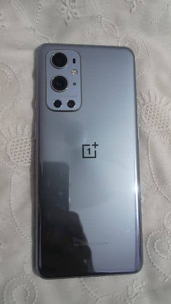 One plus 9 pro 5G 3