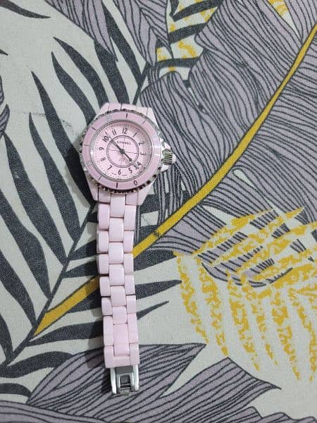 ladies watch  Chanel 1