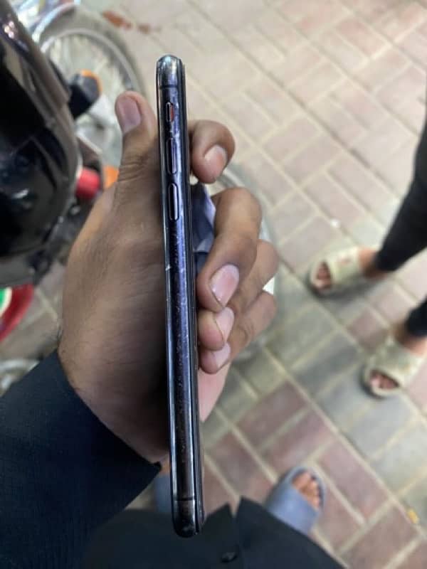 iPhone x 64gb 2