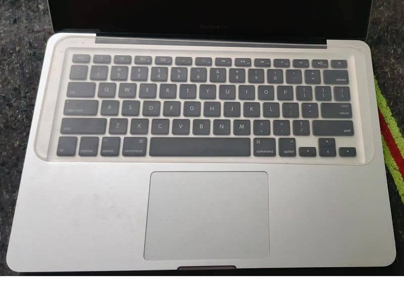 Apple MacBook pro 1