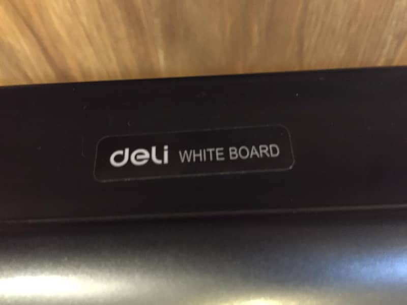 Deli White Board - Megnatic 3