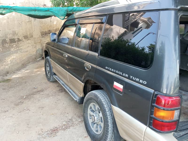 Mitsubishi Pajero 1991 2.5 tdi 3