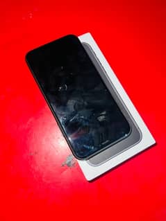 iphone 11 98health with box apple offical wranty avliable 6month 0