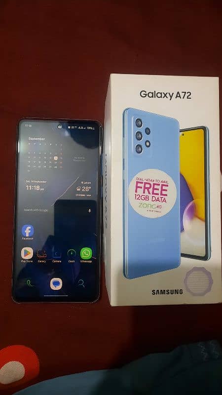 SAMSUNG A72 8/128 WITH BOX BUT SIM NOT WORKING 5