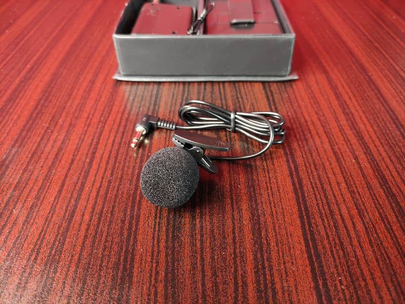 Wireless Mini Microphone Collar Lavaliere Mic Teaching Meeting & Show 12