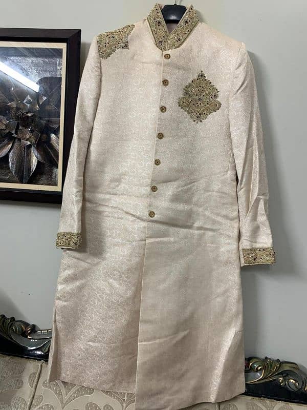 for sale one time use inner kurta n trouser n kussa also available 1