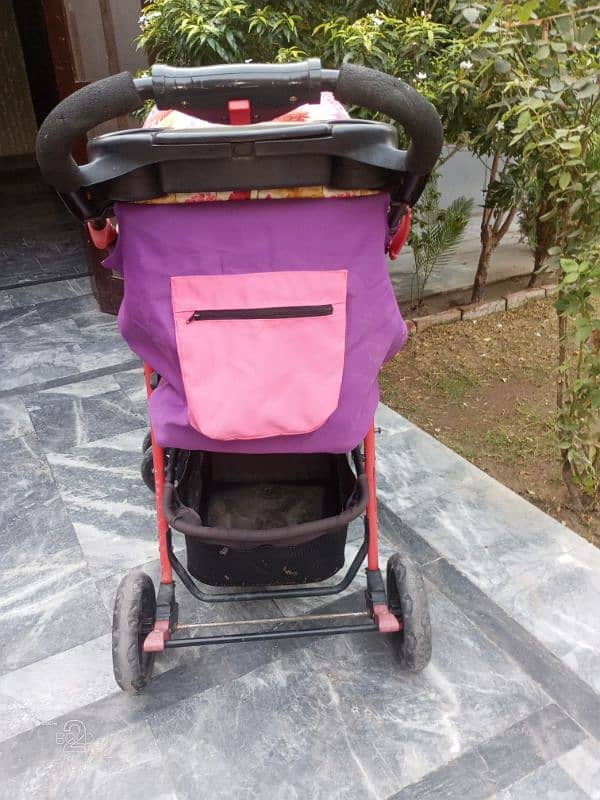 Imported stroller for sale very little used just like new 4