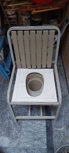 Washroom Chair 0