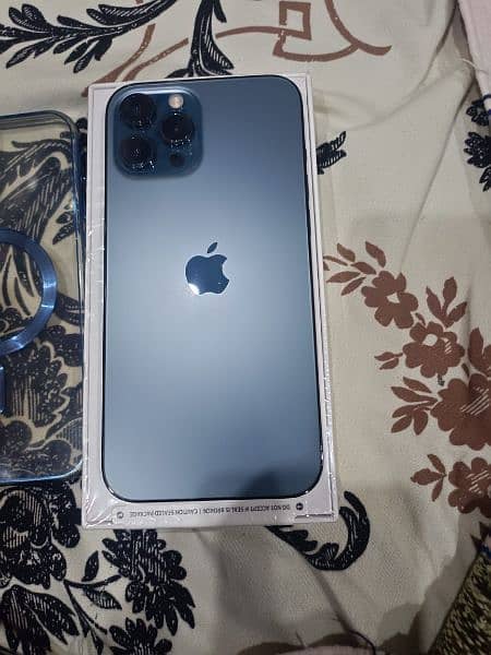 I phone 12 pro max 128gb 1