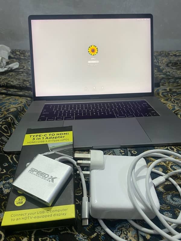 Macbook pro 2017 2