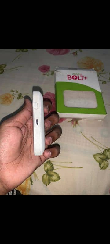 Zong 4G Bolt + 4