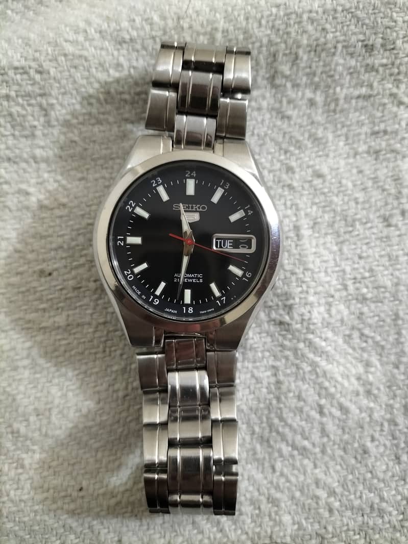 Seiko 5 automatic 21 jewls 7s26A 0