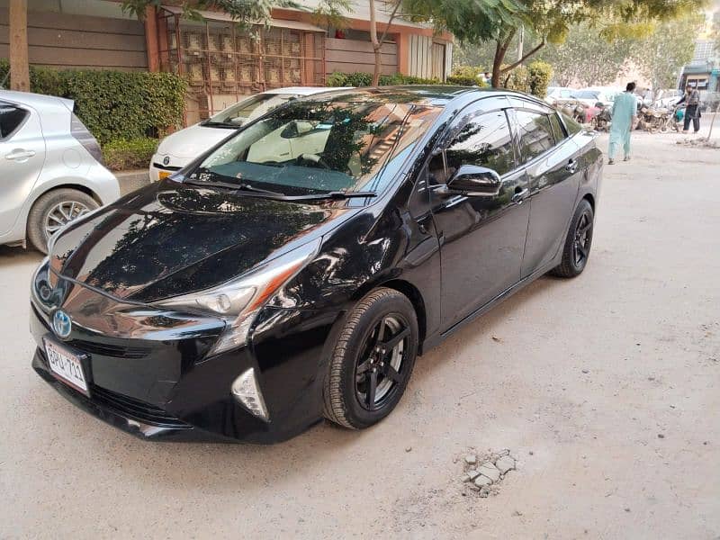 Toyota Prius 2016 4