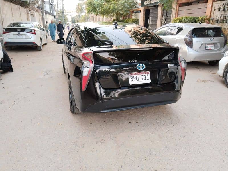 Toyota Prius 2016 7