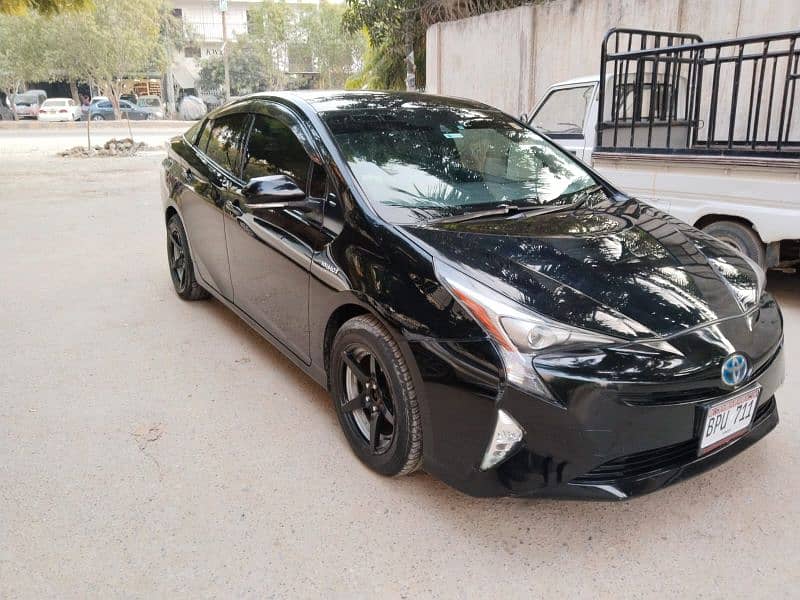 Toyota Prius 2016 9