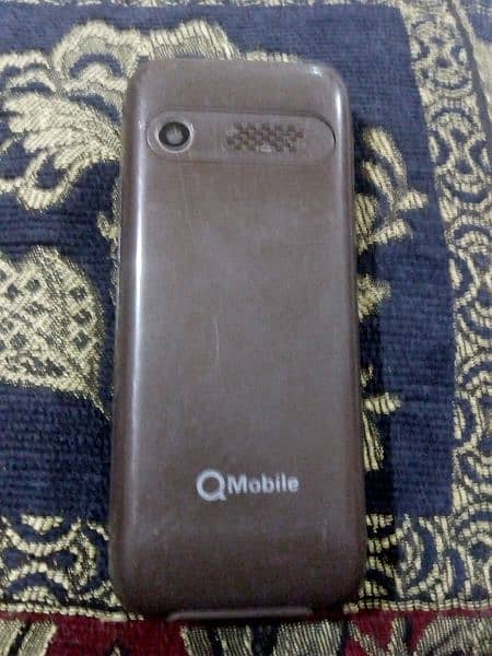 Qmobile D7 2