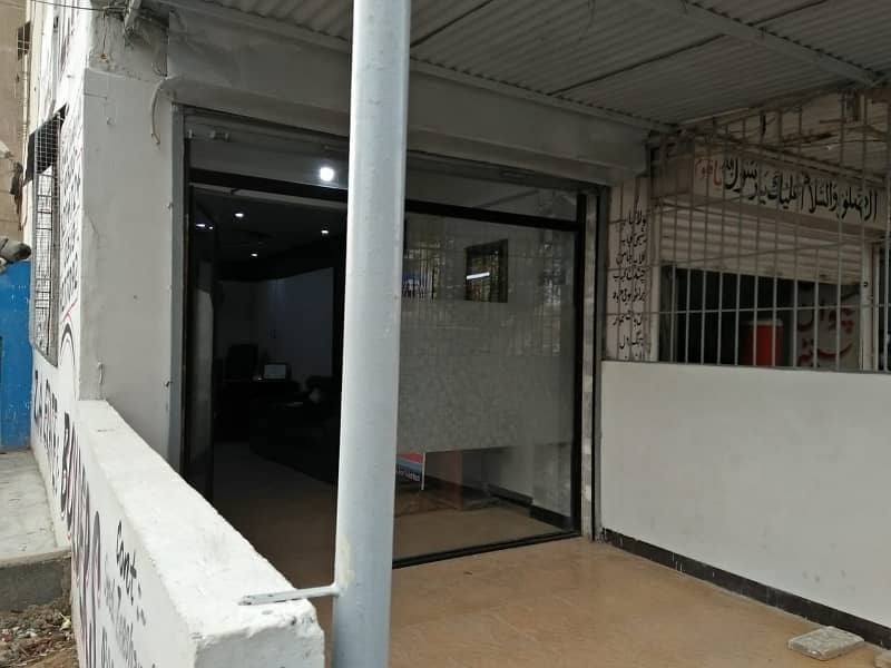 Shop 3 Side Corner With Attached Bath Extra Land Lease 24 Hours Watr 5