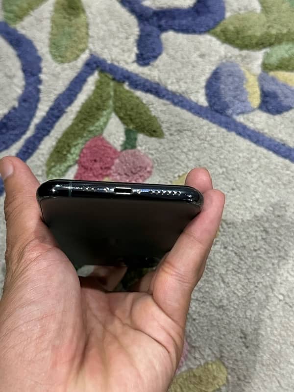 iPhone 11 Pro 256 gb 4