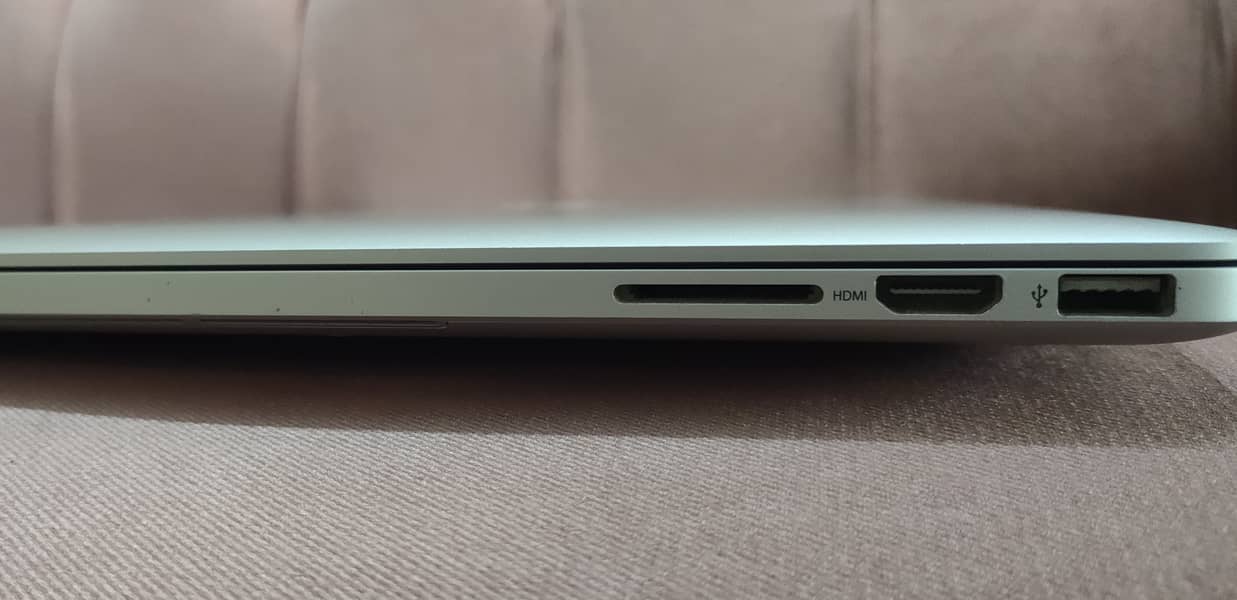 Urgent Sale! Macbook Pro 15 inch Late 2013 Core i7. Read ad 3