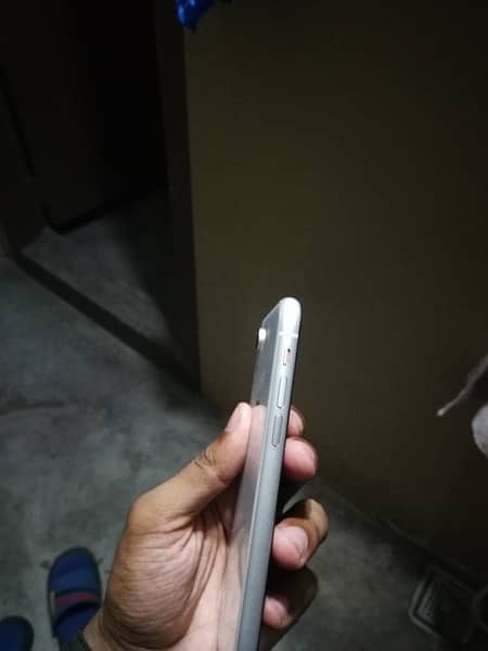 IPHONE XR 128Gb BH 87 Condition 9/10 waterpack Allok Urgent sale 5