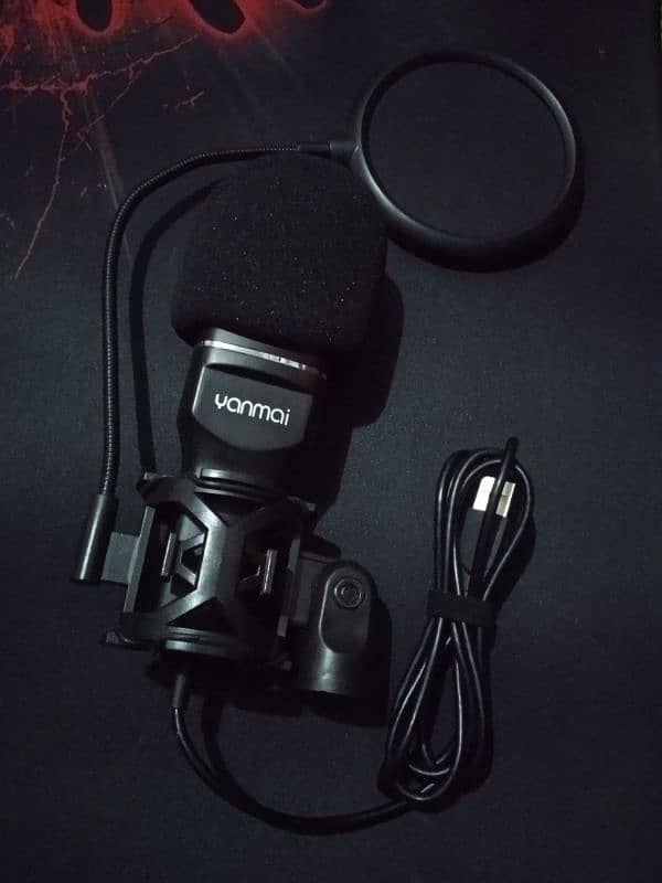 Yanmai SF 777 condenser microphone fro gaming 4