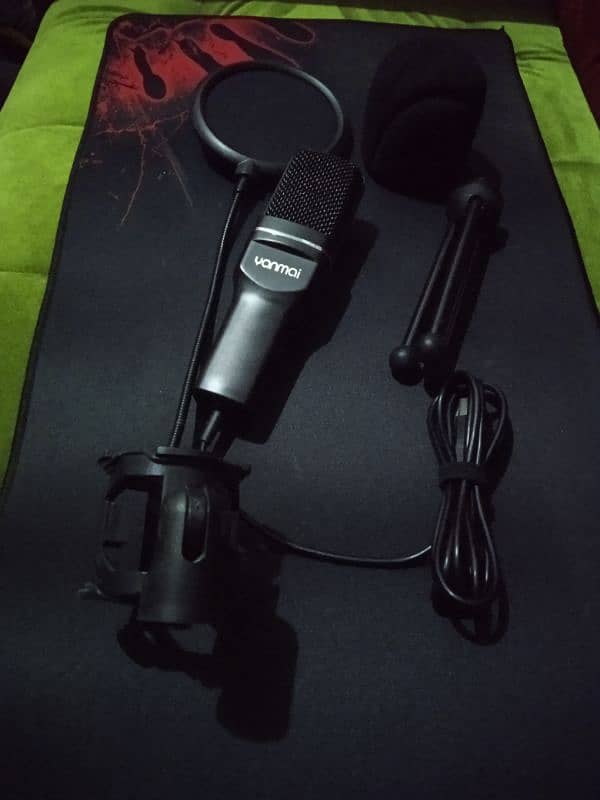 Yanmai SF 777 condenser microphone fro gaming 9