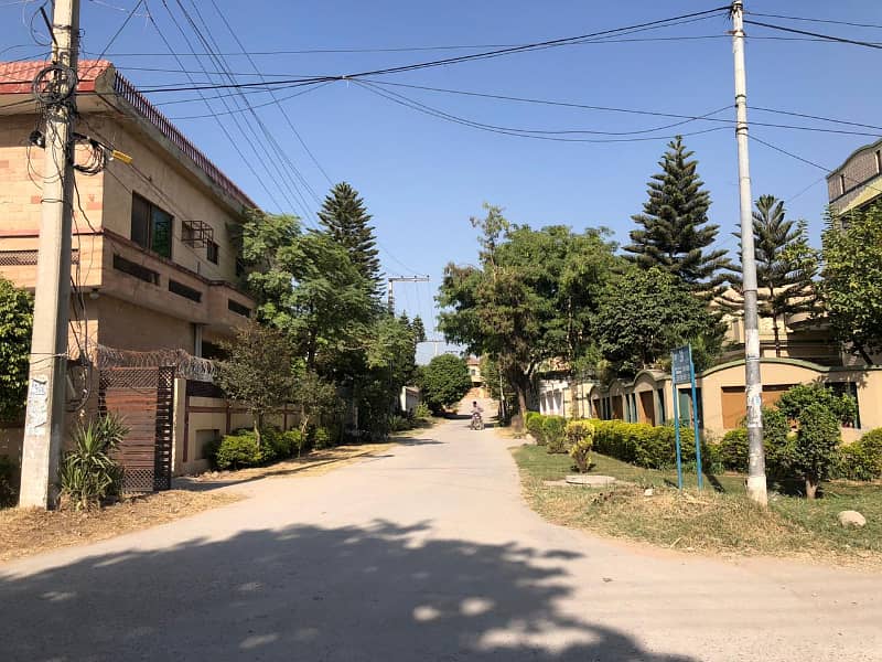 1 Kanal Residential Plot Up For Sale In Gulshan Abad Sector 3 4