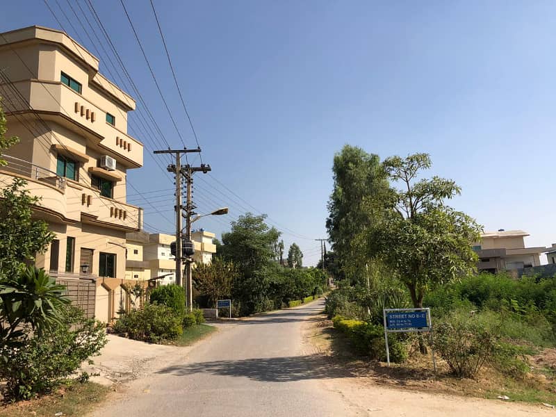 1 Kanal Residential Plot Up For Sale In Gulshan Abad Sector 3 12