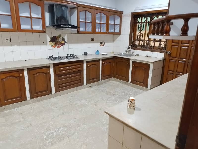 House for Rent on Main Saba Avenue 2