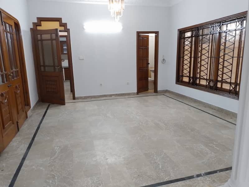 House for Rent on Main Saba Avenue 6