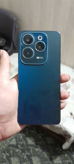 INFINIX HOT 40 0