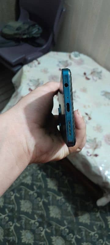 INFINIX HOT 40 5