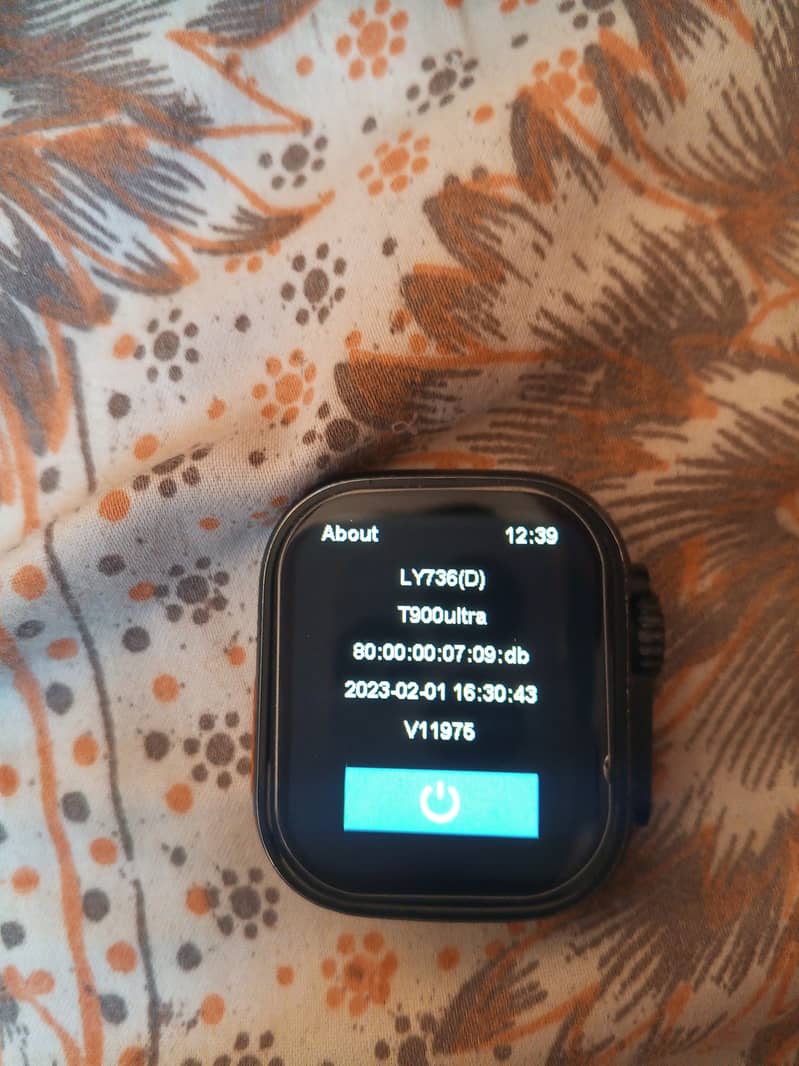 T900 ultra smart watch with two streps free 2