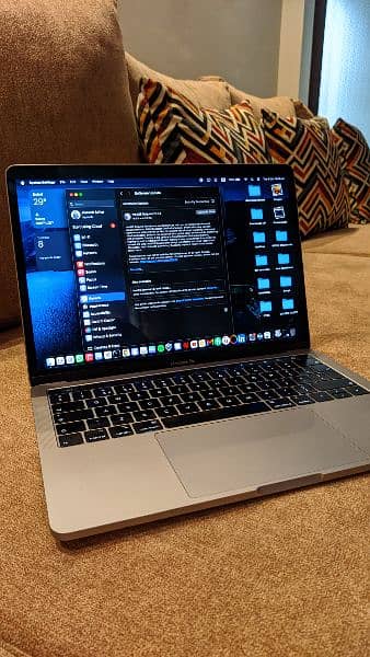 Macbook Pro 2019 16/512 GB 10