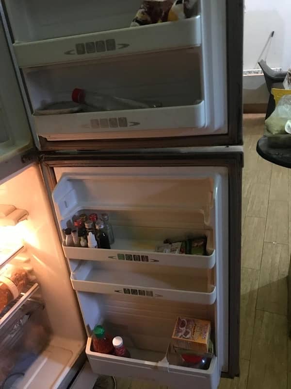 Dawlance fridge 4