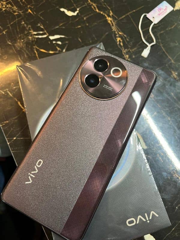 Vivo V30e 6